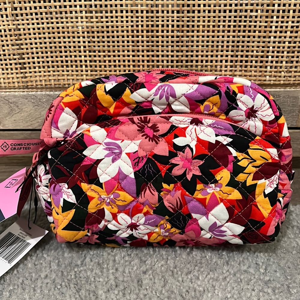 Vera Bradley cosmetic bag